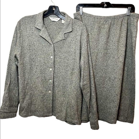 Orvis Matching Skirt Set Size Large Gray Weekend LoungeWear - Picture 1 of 4